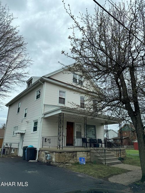 100 Truman Street, Hollidaysburg, PA, 16648 | Card Image