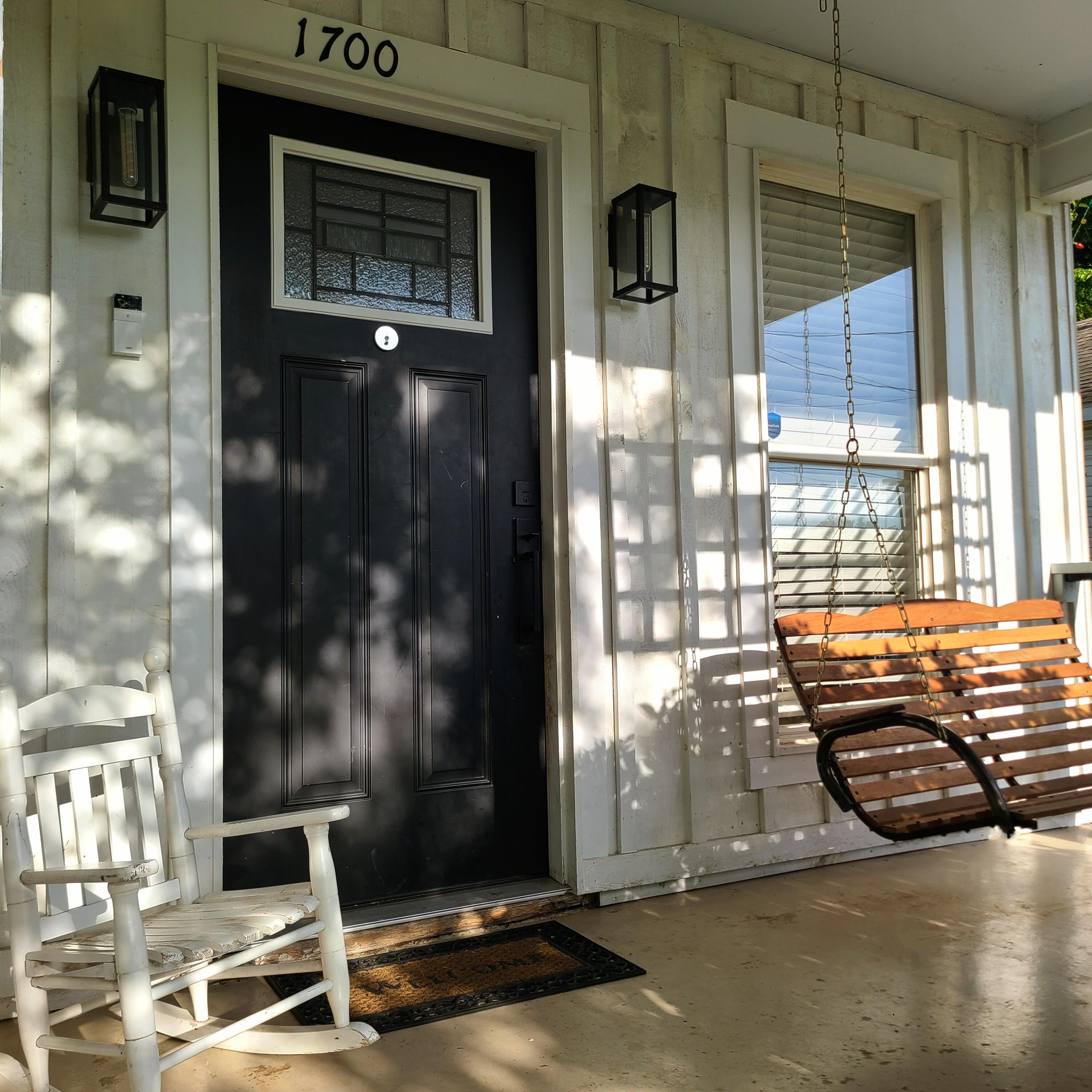 1700 Irving Avenue, For Sale in Springfield Zoocasa