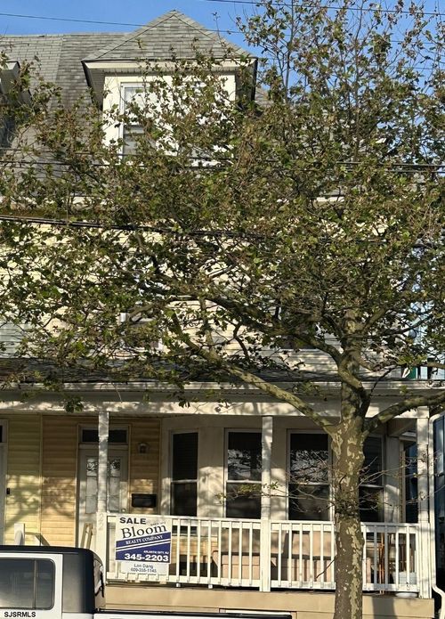22 N Iowa Ave, Atlantic City, NJ, 08401 | Card Image