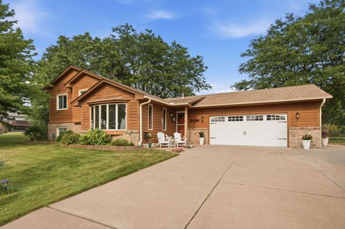 7616 Peltier Lake Dr, Lino Lakes, MN, 55038-8763 | Card Image