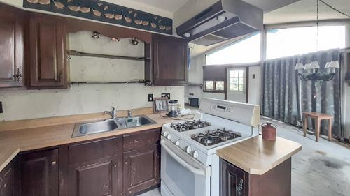 520 Vt Route 140 W, Wallingford, VT, 05773 | Card Image