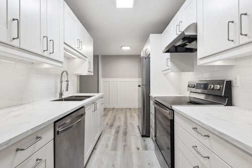 110-4926 48 Ave, Delta, BC, V4K1V3 | Card Image
