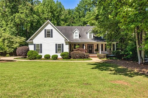 305 S Shore Drive, Newnan, GA, 30263 | Card Image