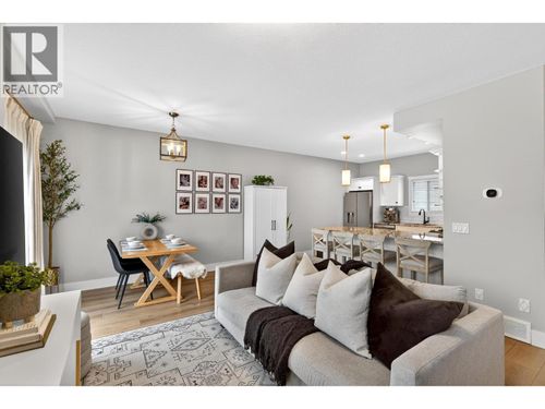 71-600 Boynton Place, Kelowna, BC, V1V3B8 | Card Image