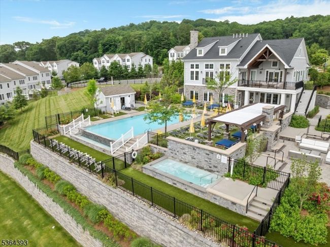 69 Aspen Dr, Townhouse with 4 bedrooms, 4 bathrooms and null parking in Cedar Grove NJ | Image 38