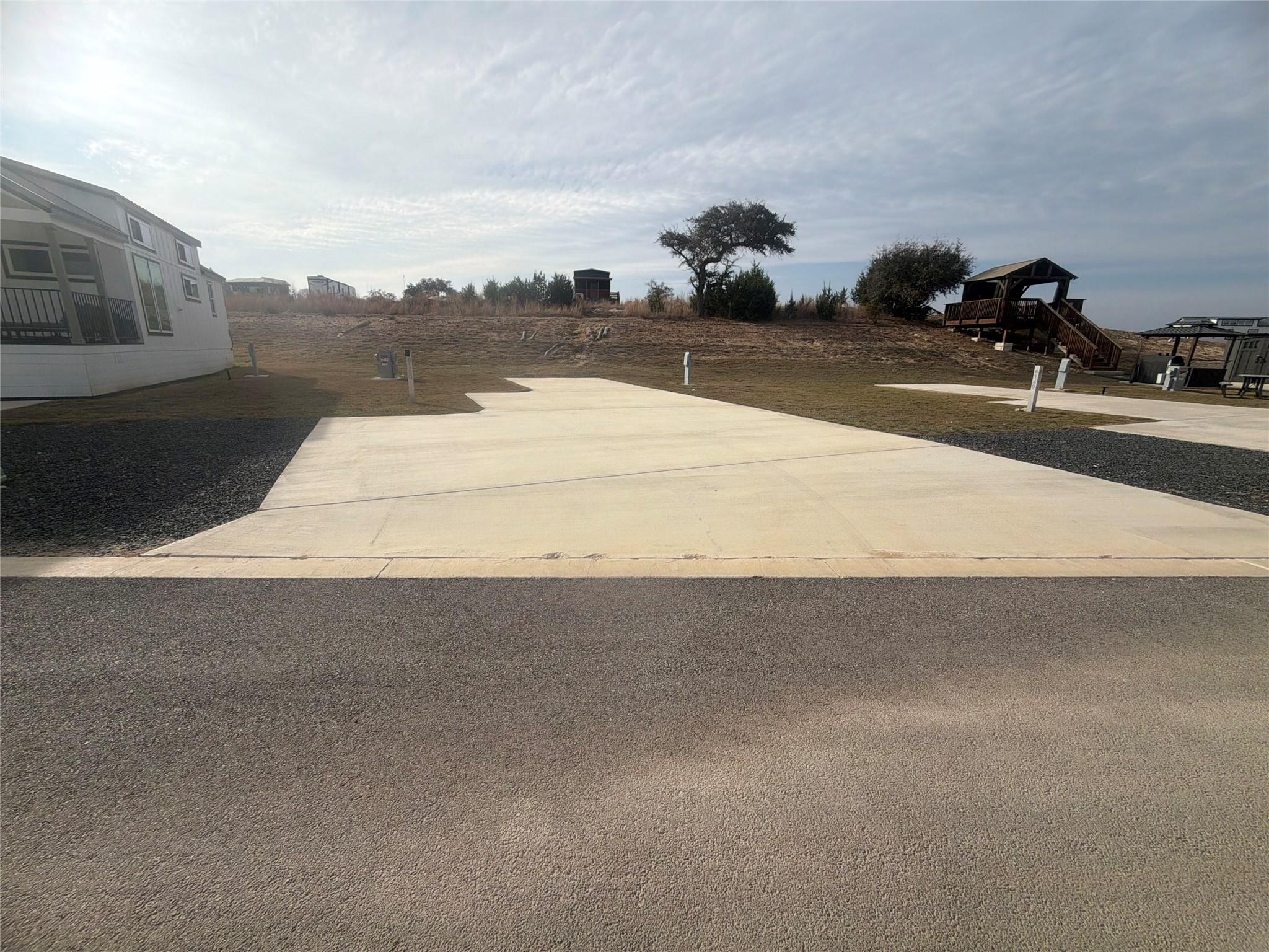 Land in Fredericksburg 4