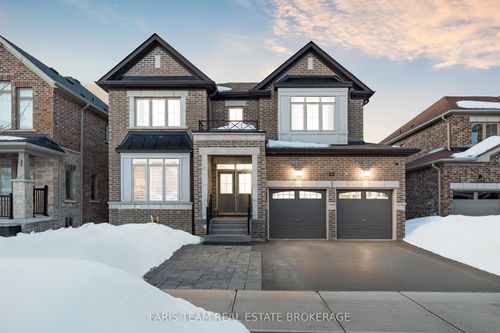 944 Larter St, Innisfil, ON, L9S0N4 | Card Image