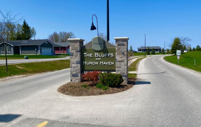 179 Lake Breeze Dr, House other with 2 bedrooms, 2 bathrooms and 2 parking in Goderich ON | Image 37