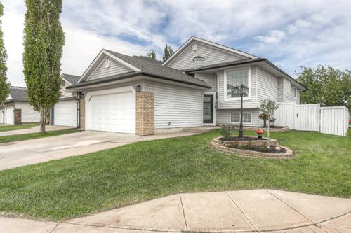 81 Coventry Cir Ne, Calgary, AB, T3K4Y8 | Card Image