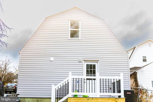 2111 Sunbriar Ln, Baltimore, MD, 21207-5987 | Card Image