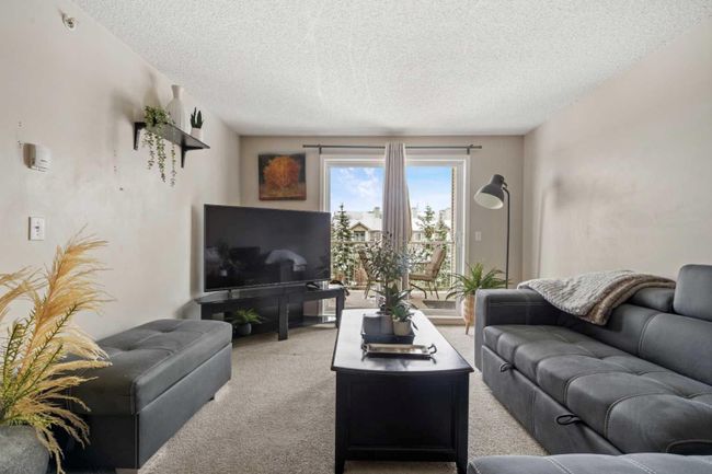 2316 - 2600 66 Street Ne, Home with 2 bedrooms, 2 bathrooms and 1 parking in Calgary AB | Image 11