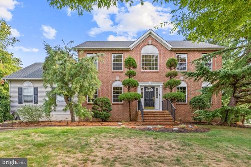 3 Sara Dr, Robbinsville, NJ, 08691-2541 | Card Image