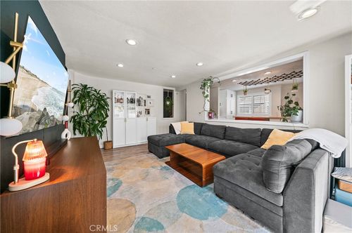 24-148 S Seneca Cir, Anaheim, CA, 92805 | Card Image