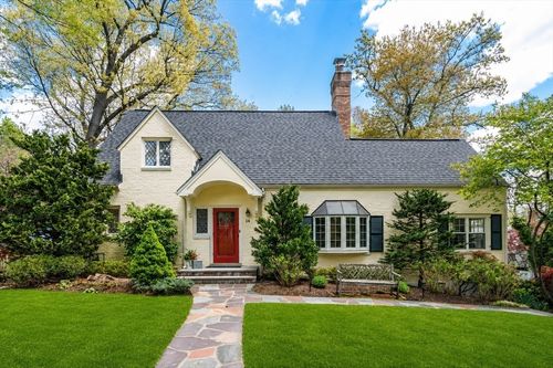 14 Standish Rd, Wellesley, MA, 02481-5327 | Card Image