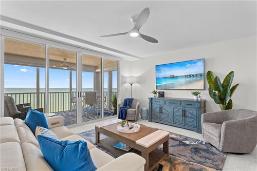 apt-703-9577 Gulf Shore Dr, NAPLES, FL, 34108-4032 | Card Image