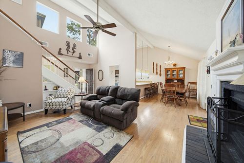 2610 Indian Trl, Deer Park, TX, 77536-6643 | Card Image