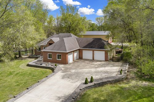 6370 232nd St W, Faribault, MN, 55021-8531 | Card Image