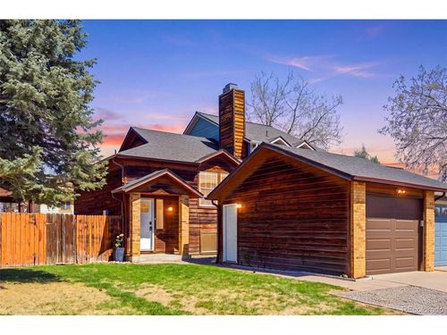 19083 E 16th Ave, Aurora, CO, 80011-5276 | Card Image
