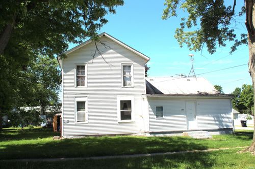 300 W North St, Fremont, IN, 46737-2044 | Card Image
