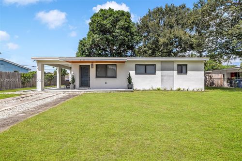 2851 Nw 174th St, Miami Gardens, FL, 33056-4034 | Card Image