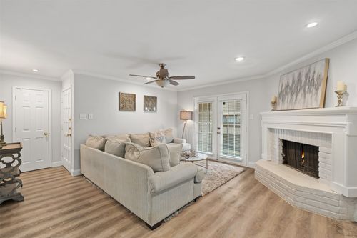 apt-6d-5200 Martel Ave, Dallas, TX, 75206-5649 | Card Image