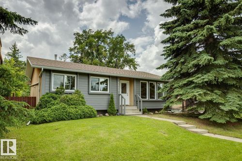 8803 25a Ave Nw, Edmonton, AB, T6K2W6 | Card Image