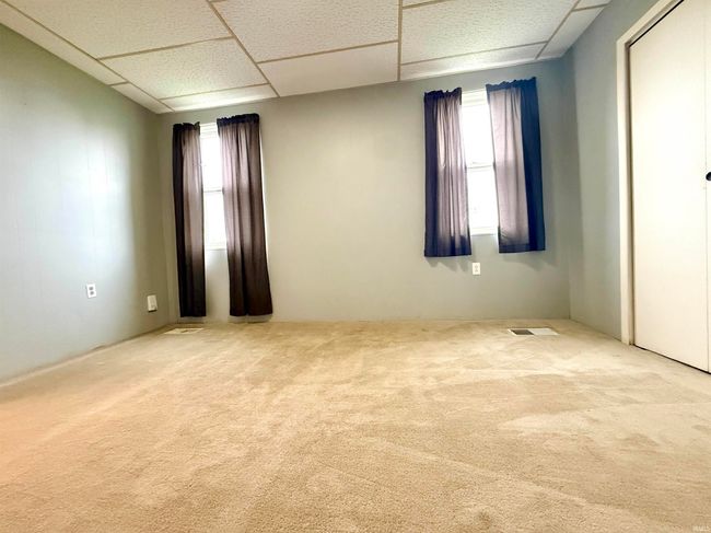 603 N Maple St, House other with 3 bedrooms, 2 bathrooms and null parking in Converse IN | Image 23