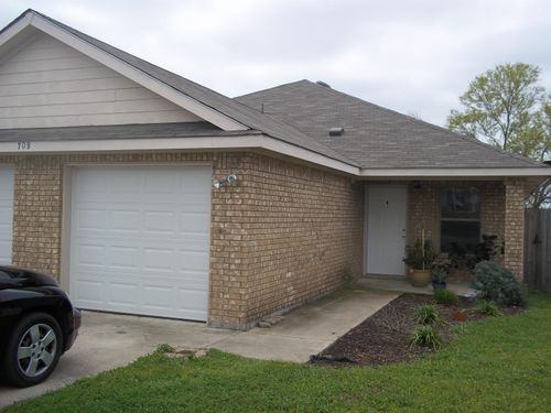 708 B Claremont Pkwy, Marble Falls, TX, 78654 | Card Image