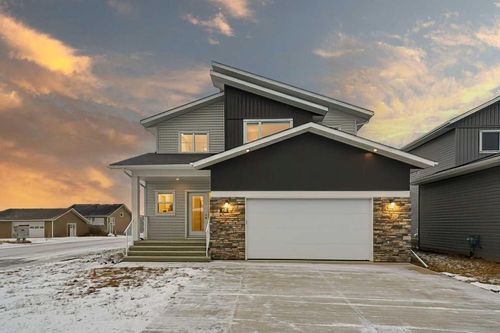 70 Palmer Cir, Blackfalds, AB, T4M0N7 | Card Image