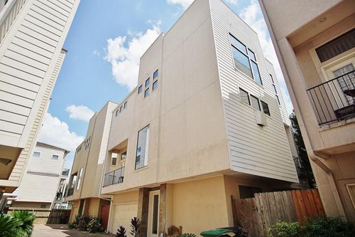 818 Lester St, Houston, TX, 77007-5254 | Card Image