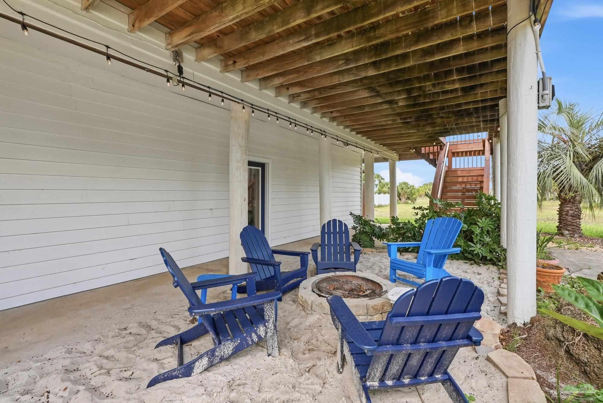 Residential in Pensacola Beach 5