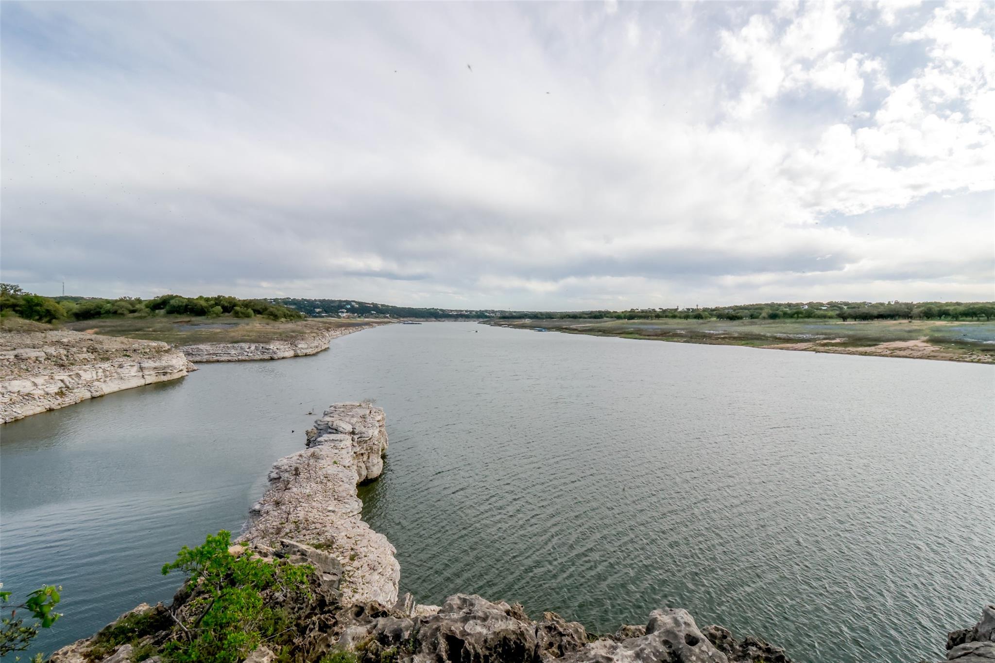 Land in Lago Vista 2