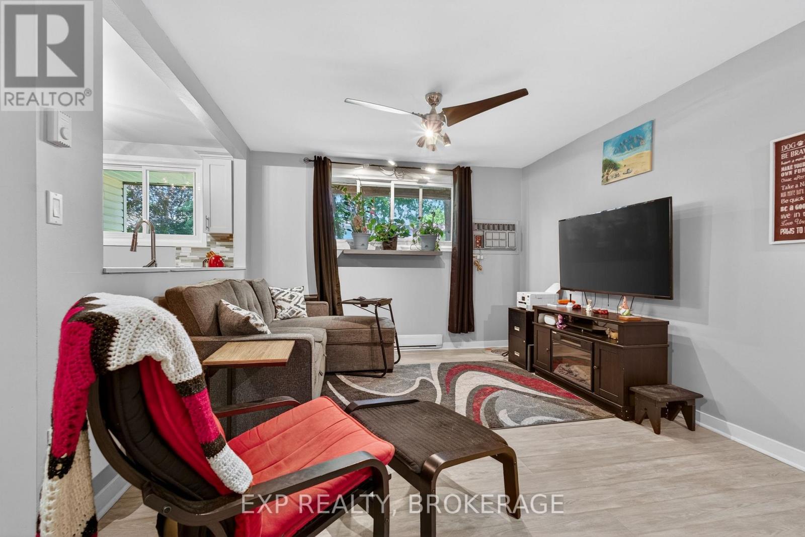 Residential in Kingston (North of Taylor-Kidd Blvd) 5