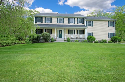 8 Secor Rd, Brookfield, CT, 06804-3935 | Card Image