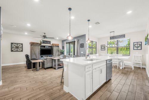 4819 Chantilly Rd, Lake Worth, FL, 33467-7412 | Card Image