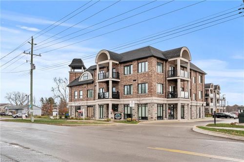 308-2605 Binbrook Rd, Binbrook, ON, L0R1C0 | Card Image