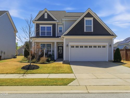 1127 Clearwood Ln, Fuquay Varina, NC, 27526-2807 | Card Image