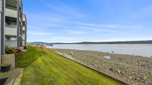 12-523 Island Hwy, Campbell River, BC, V9W2B9 | Card Image