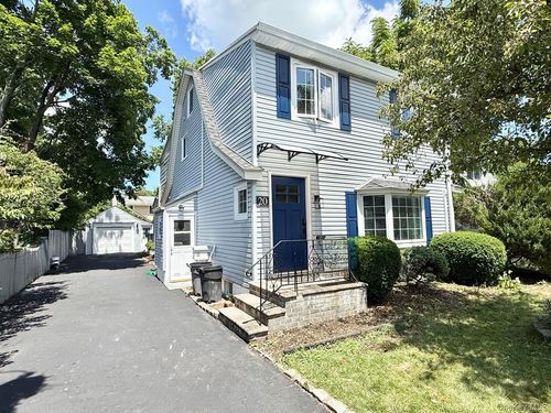 20 Baylis Pl, Syosset, NY, 11791-2643 | Card Image
