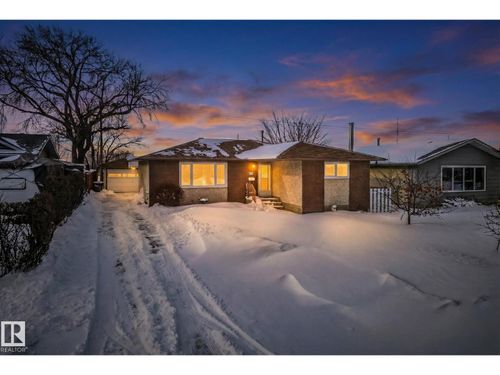 1092 Moyer Dr, Sherwood Park, AB, T8A1E6 | Card Image