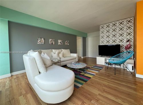 apt-8-1400 Pennsylvania Ave, Miami Beach, FL, 33139-4058 | Card Image