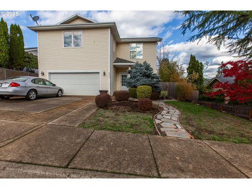6964 Bluebelle Way, Springfield, OR, 97478-7341 | Card Image