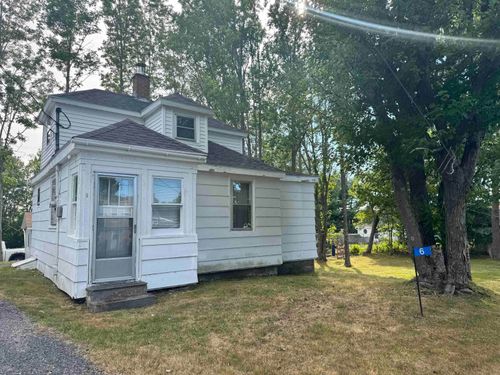 6 Strickland Ave, Trenton, NS, B0K1X0 | Card Image