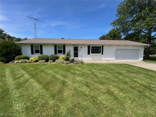 1018 Foxmoor Lane, Ashland, OH, 44805 | Card Image