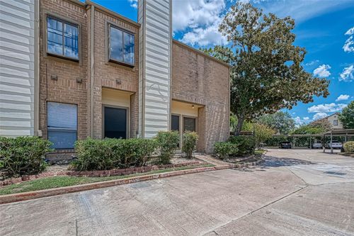 1705-8299 Cambridge St, Houston, TX, 77054-3154 | Card Image