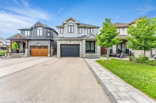 121 Dallan Dr, Guelph, ON, N1L0N3 | Card Image