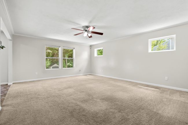 Large Open Living Rm | Image 6