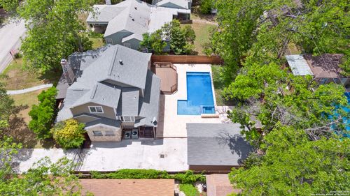 129 E Elmview Pl, Alamo Heights, TX, 78209-3805 | Card Image