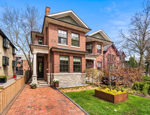 18 Rachael St, Toronto, ON, M4W1M5 | Card Image