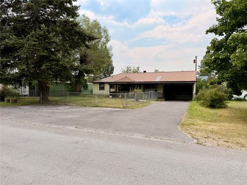 1506 4th Ave W, Columbia Falls, MT, 59912-4127 | Card Image